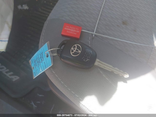Toyota COROLLA LE 2015 2T1BURHEXFC470391 Image 11