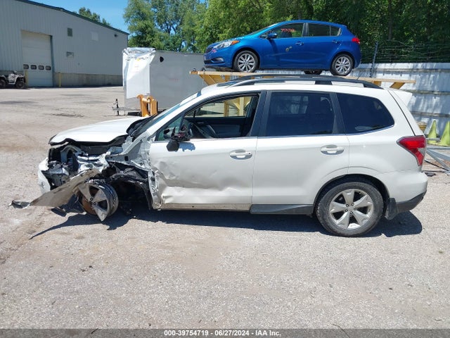 Subaru Forester 2.5i Limited 2014 JF2SJAHC0EH411791 Image 15