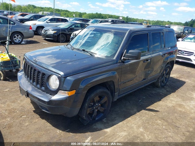 1C4NJPBA7FD318832 Jeep Patriot Altitude Edition