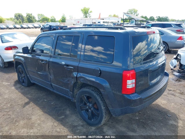 1C4NJPBA7FD318832 Jeep Patriot Altitude Edition