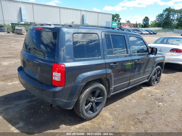 1C4NJPBA7FD318832 Jeep Patriot Altitude Edition
