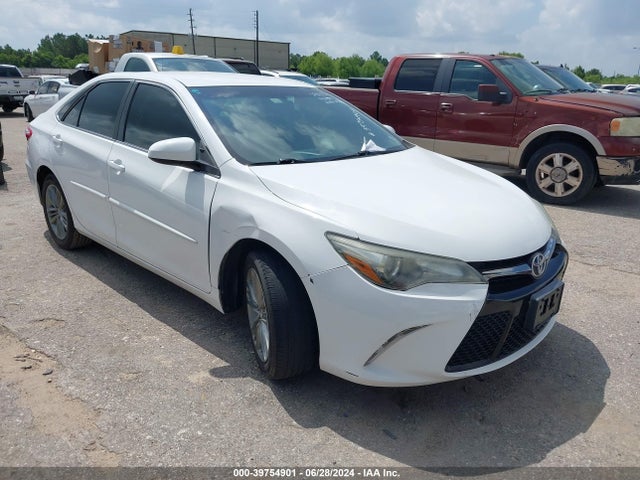 Toyota CAMRY SE 2015 4T1BF1FK1FU090875 головне зображення