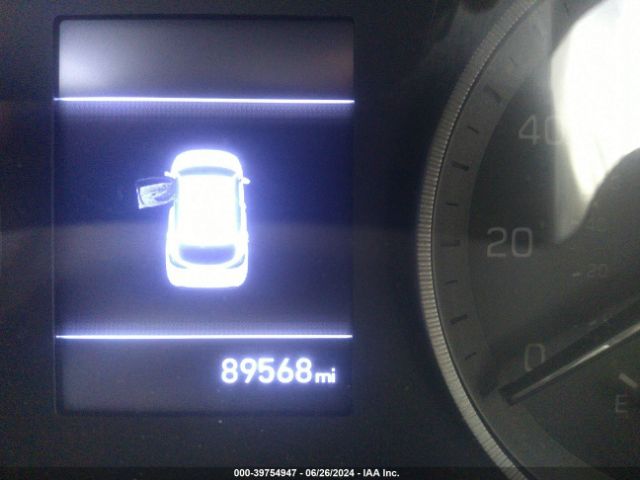KM8J33A43MU364387 Hyundai Tucson Value