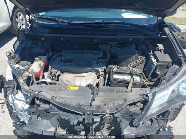 Toyota RAV4 LE 2015 2T3BFREV1FW371463 Image 10