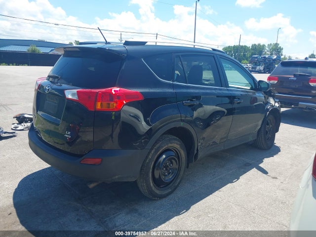 Toyota RAV4 LE 2015 2T3BFREV1FW371463 Image 4