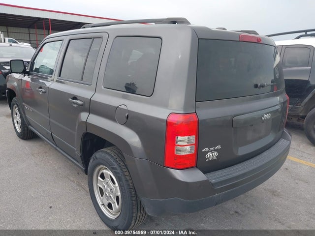 1C4NJRBB1HD106130 Jeep Patriot Sport 4x4