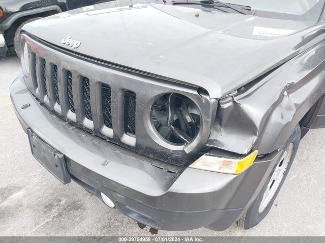 1C4NJRBB1HD106130 Jeep Patriot Sport 4x4