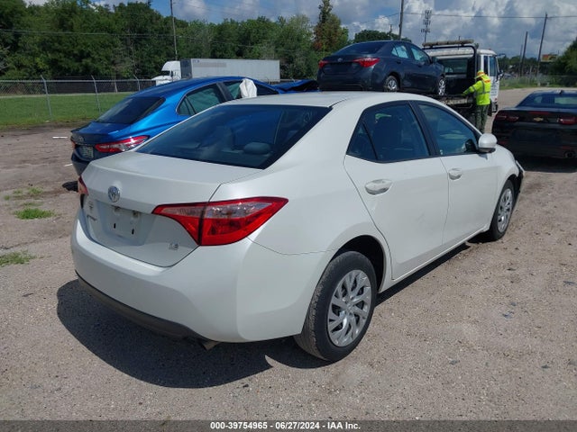 Toyota COROLLA LE 2019 5YFBURHE1KP915885 Image 4