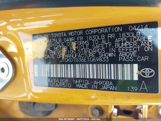 Toyota Prius C Four 2014 JTDKDTB36E1069833 Image 9