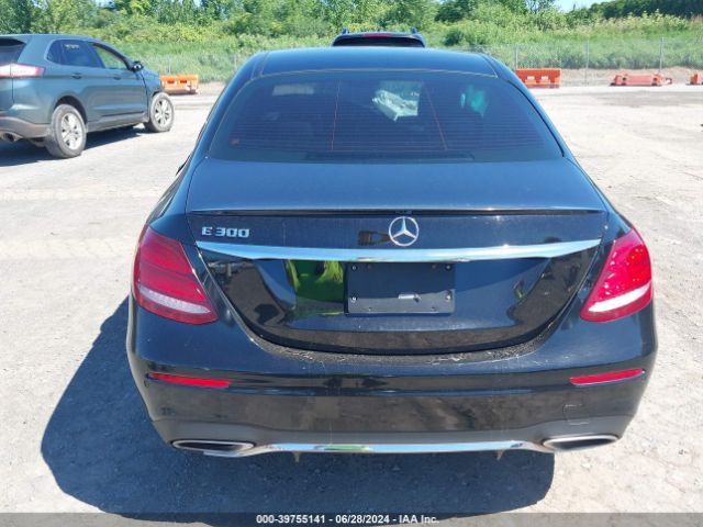 WDDZF4JB4JA480011 Mercedes-Benz E 300