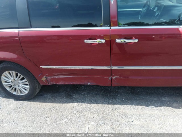2C4RC1GG7ER164379 Chrysler Town & Country Limited
