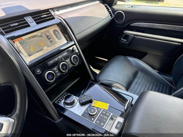 SALRTBBV3HA015433 Land Rover Discovery First Edition