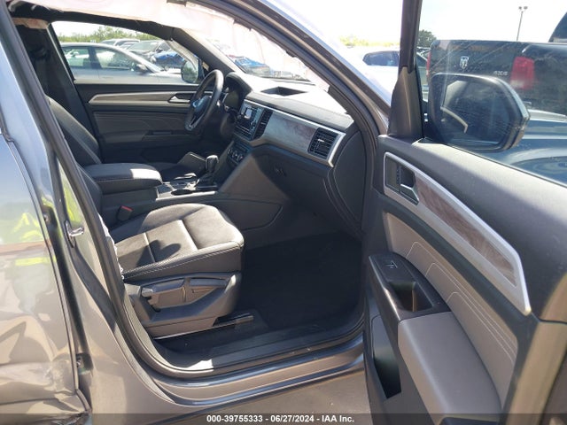 1V2DC2CA9NC222663 Volkswagen Atlas Cross Sport 2.0t Se