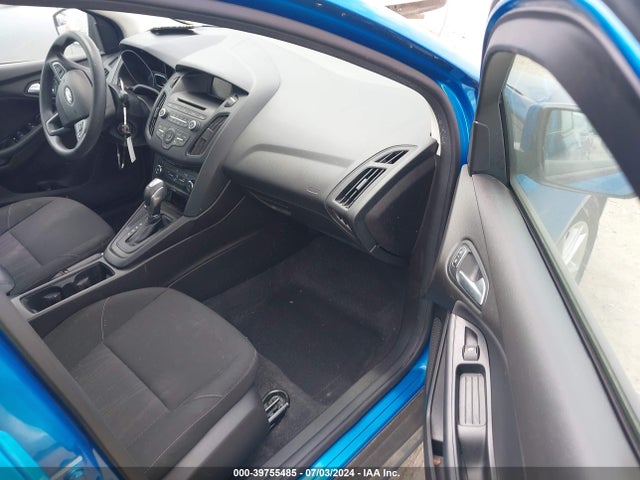1FADP3F28GL382784 Ford FOCUS SE