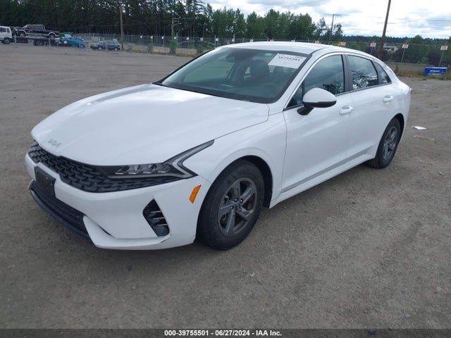 KIA K5 LXS 2023 5XXG14J21PG217858 Image 2