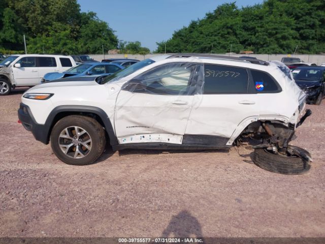 1C4PJMBS6FW786832 Jeep Cherokee Trailhawk