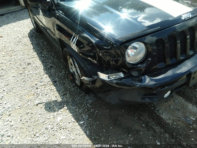 1C4NJRBB2HD138701 Jeep Patriot Sport 4x4