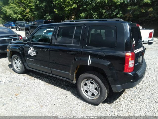 1C4NJRBB2HD138701 Jeep Patriot Sport 4x4