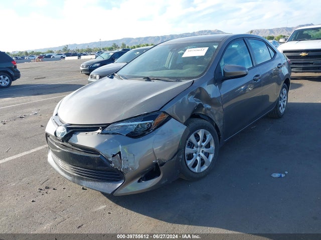 Toyota COROLLA LE 2019 5YFBURHE6KP868143 Image 2
