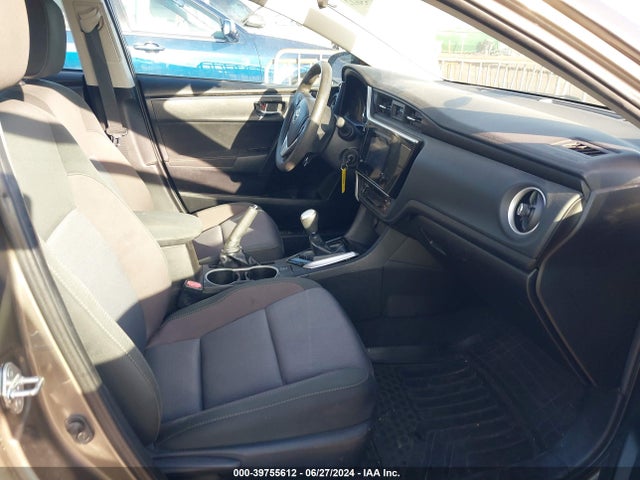 Toyota COROLLA LE 2019 5YFBURHE6KP868143 Image 5