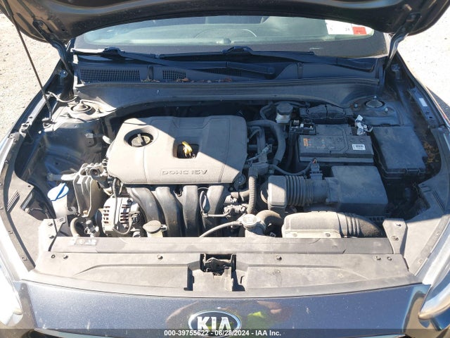 3KPF24AD1KE099564 KIA Forte Lxs