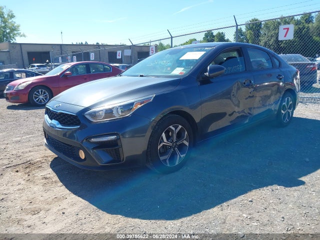 3KPF24AD1KE099564 KIA Forte Lxs