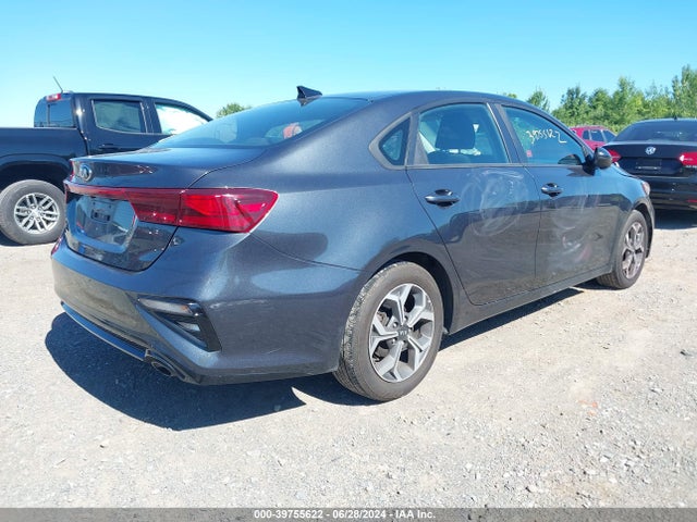 3KPF24AD1KE099564 KIA Forte Lxs