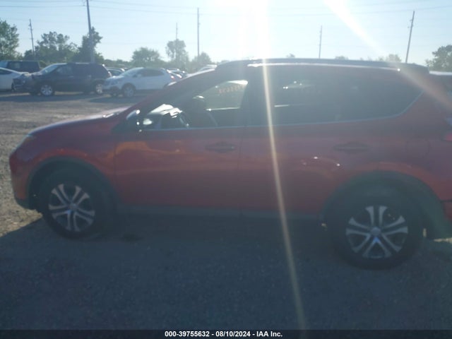 Toyota RAV4 LE 2017 JTMBFREV7HJ154310 Image 14