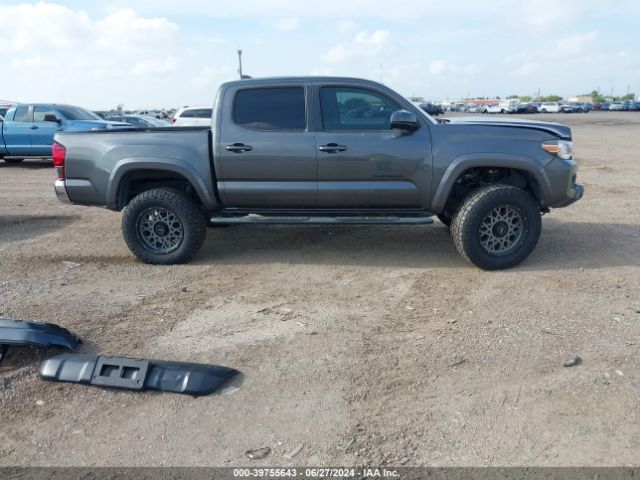 3TMAZ5CN8JM068995 Toyota Tacoma Sr5 V6