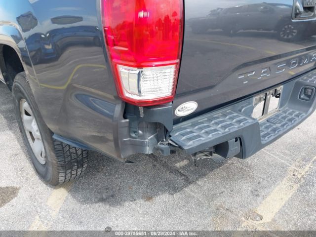 5TFAX5GN2HX090947 Toyota Tacoma Sr