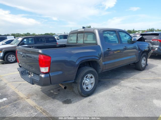 5TFAX5GN2HX090947 Toyota Tacoma Sr