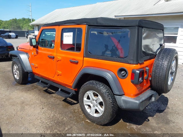1C4HJXDG1JW274516 Jeep Wrangler Unlimited Sport S 4x4