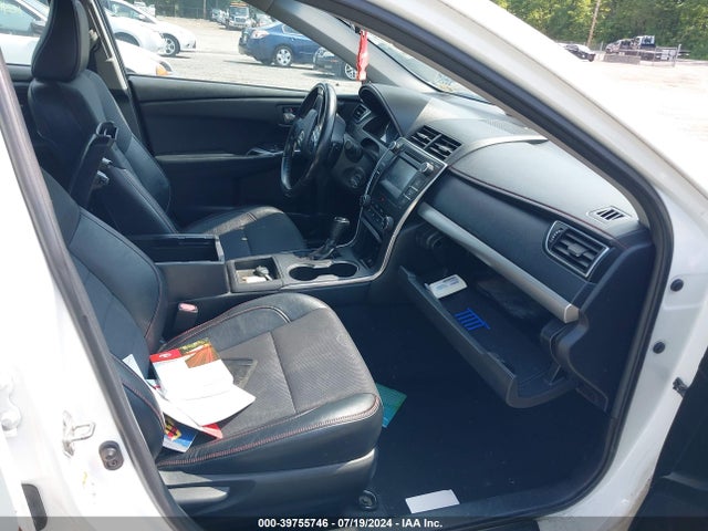 Toyota CAMRY SE 2016 4T1BF1FK8GU570509 Image 5