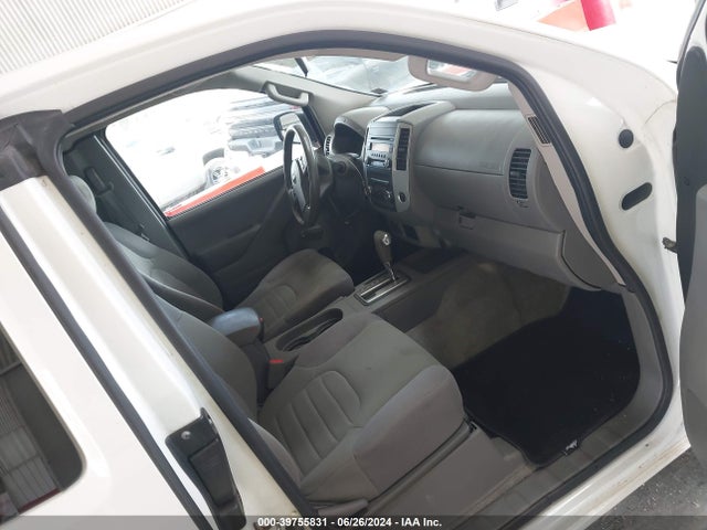 Nissan FRONTIER S 2016 1N6BD0CT4GN901045 Image 5