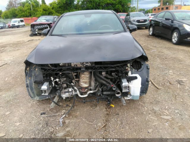 W1K3G4FB3MJ319598 Mercedes-Benz A 220 4matic