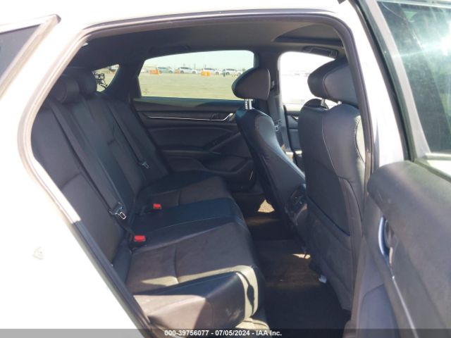 1HGCV2F38JA027567 Honda Accord Sport 2.0t