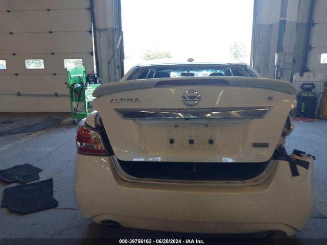 Nissan Altima 2.5 S 2015 1N4AL3AP1FC571678 Image 16
