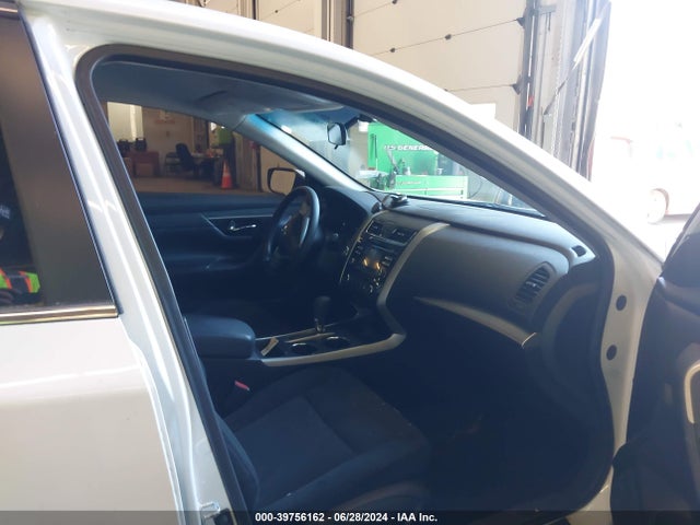 Nissan Altima 2.5 S 2015 1N4AL3AP1FC571678 Image 5
