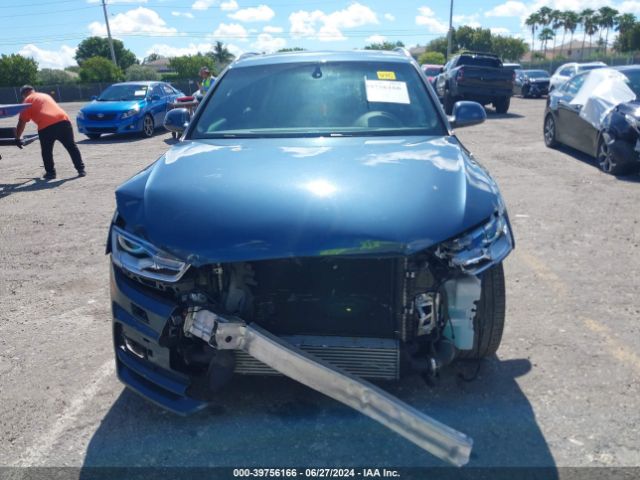 WA1BCCFS2JR023992 Audi Q3 2.0t Premium/2.0t Sport Premium