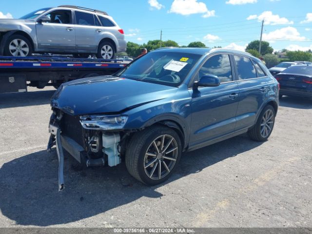 WA1BCCFS2JR023992 Audi Q3 2.0t Premium/2.0t Sport Premium