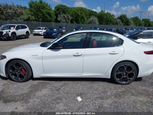 ZARFAMBNXN7653673 Alfa Romeo Giulia Veloce Ti Rwd