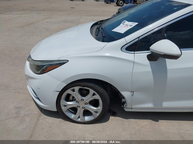 Chevrolet Cruze Premier Auto 2017 1G1BF5SM3H7106300 Image 17