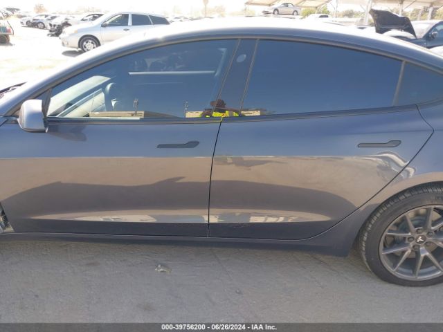 5YJ3E1EA1MF074864 Tesla Model 3 Standard Range Plus Rear-wheel Drive