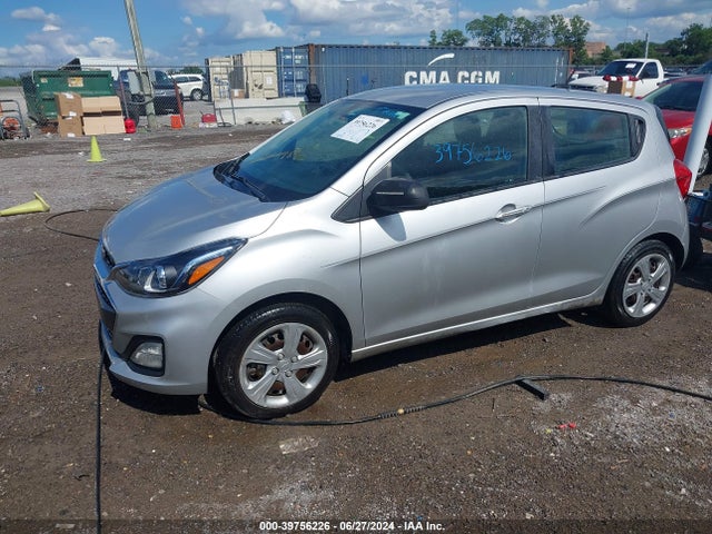 Chevrolet Spark Ls Cvt 2019 KL8CB6SA0KC703995 Image 2