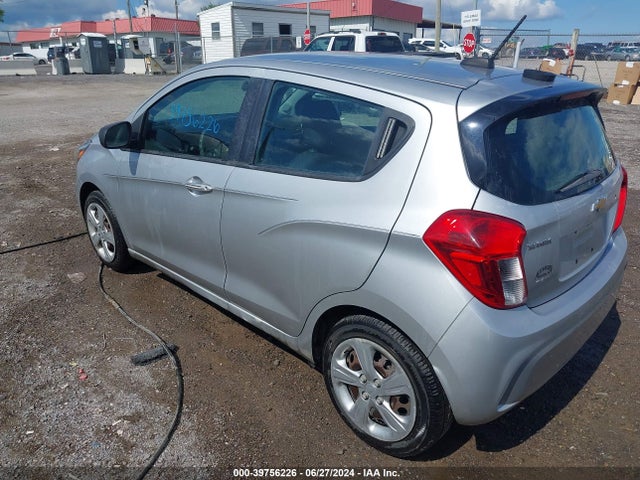 Chevrolet Spark Ls Cvt 2019 KL8CB6SA0KC703995 Image 3