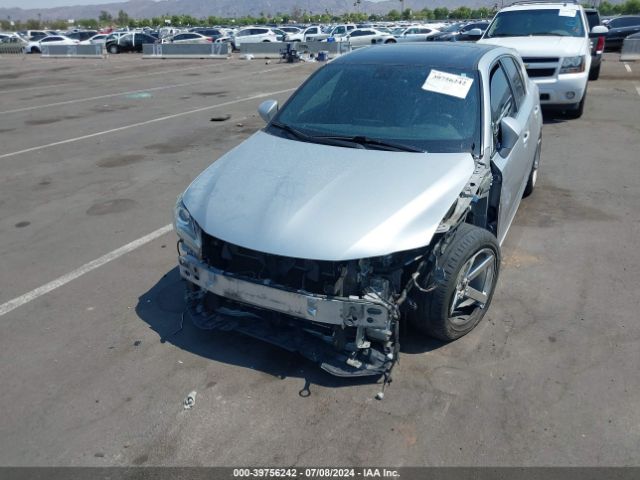 JTHKD5BH3E2189735 Lexus CT 200H