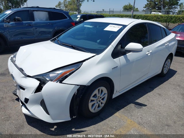 Toyota Prius Two 2016 JTDKBRFU1G3011812 Image 2