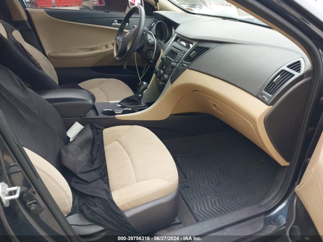 5NPEB4AC3EH900501 Hyundai SONATA GLS