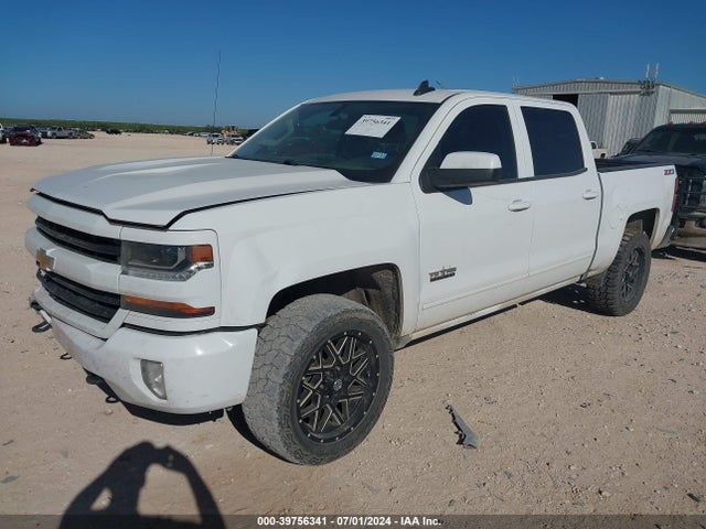 Chevrolet Silverado 1500 2lt 2017 3GCUKREC3HG470176 Image 2