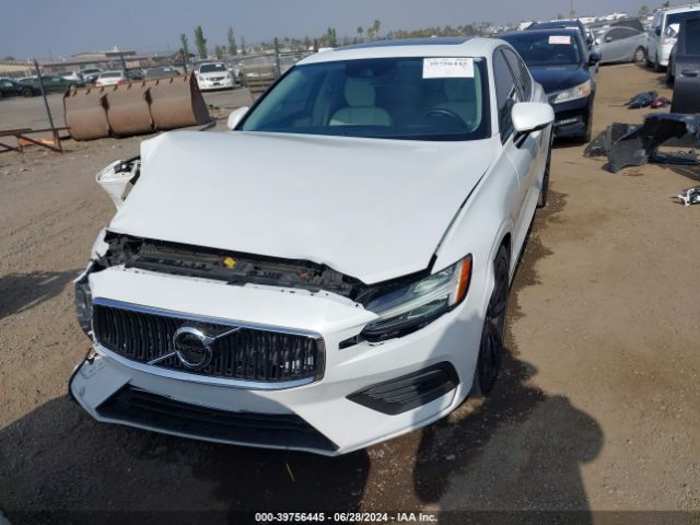 7JR102FK4LG063852 Volvo S60 T5 Momentum